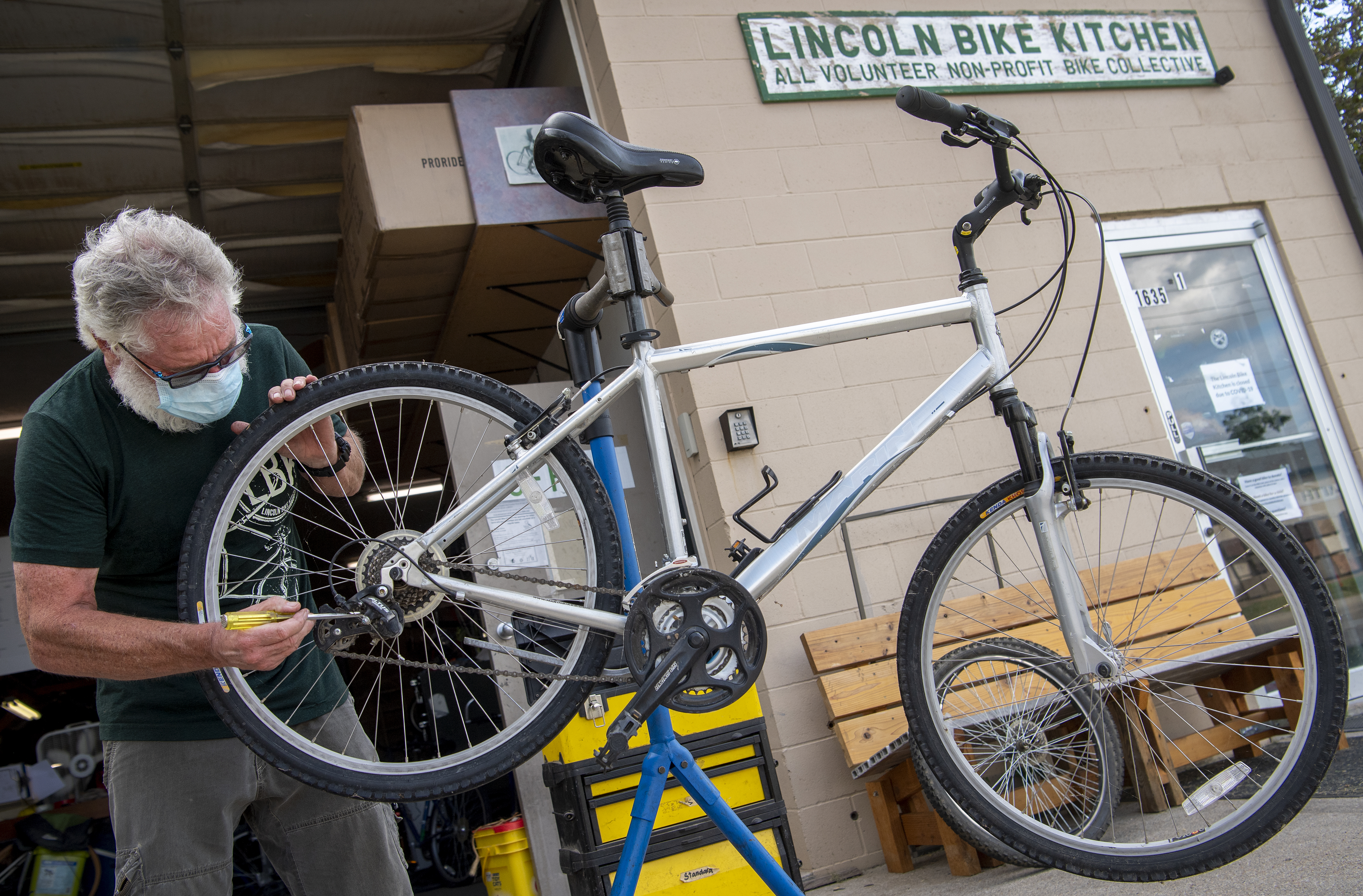 The discount bike kitchen